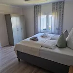 Lägenhet Gaestehaus 